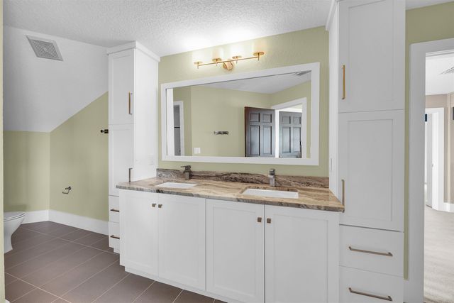 9353 Old A1A, St Augustine, FL 32080