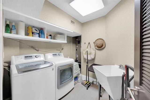 9353 Old A1A, St Augustine, FL 32080