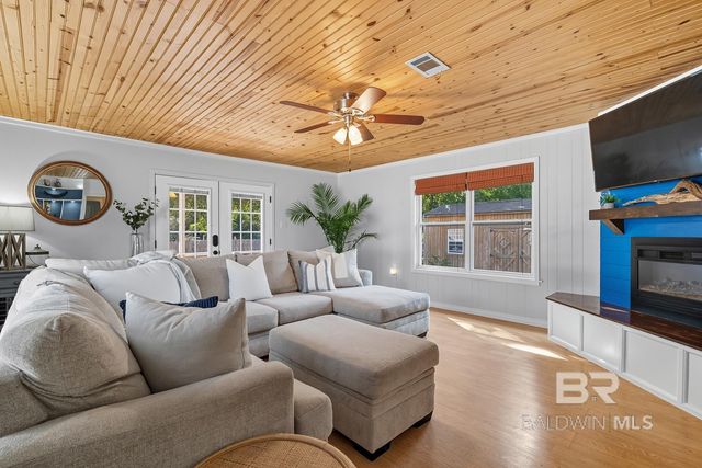 5328 Pensacola Avenue, Orange Beach, AL 36561