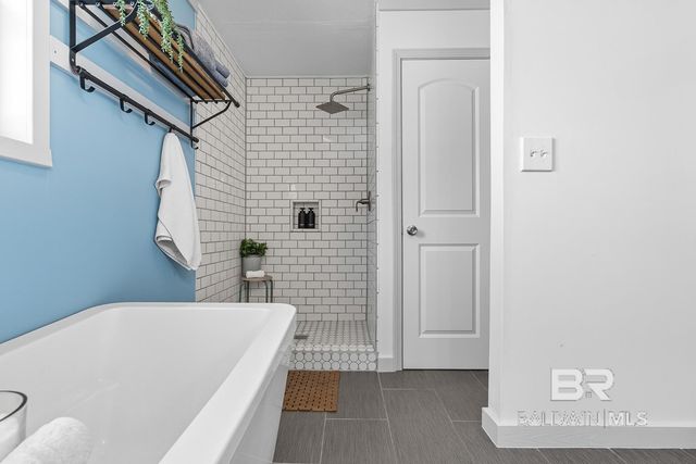 5328 Pensacola Avenue, Orange Beach, AL 36561