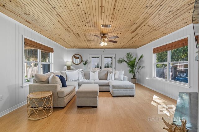 5328 Pensacola Avenue, Orange Beach, AL 36561