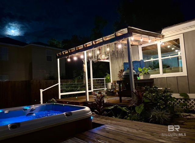 5328 Pensacola Avenue, Orange Beach, AL 36561