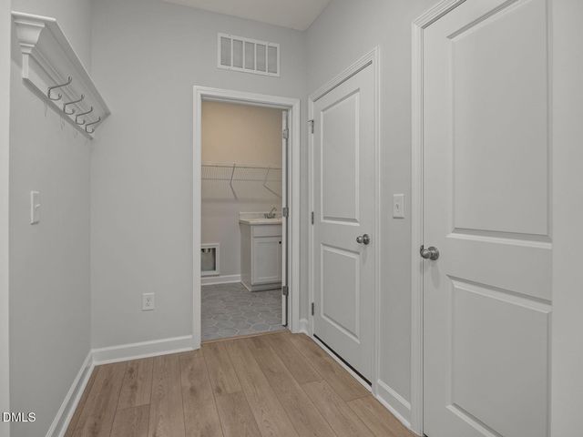 712 Dragonfly Pond Way, Wake Forest, NC 27587
