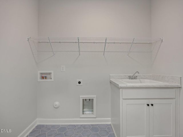 712 Dragonfly Pond Way, Wake Forest, NC 27587