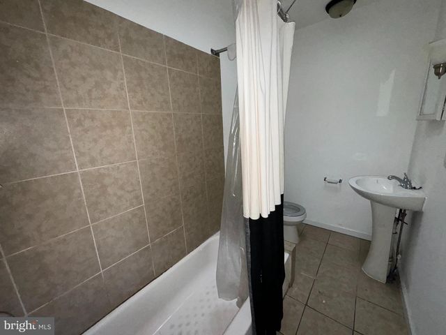 4133 N 5TH ST, Philadelphia, PA 19140