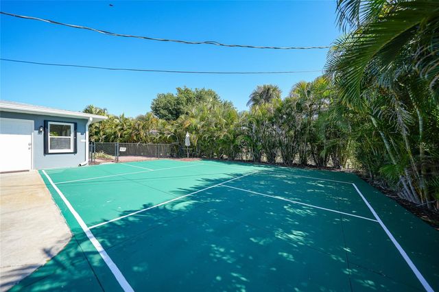 104 FREE COURT SE, Port Charlotte, FL 33952