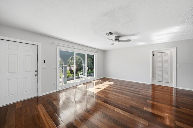 104 FREE COURT SE, Port Charlotte, FL 33952