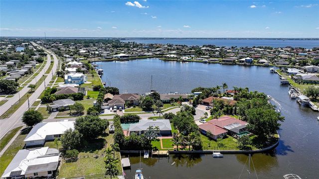 104 FREE COURT SE, Port Charlotte, FL 33952