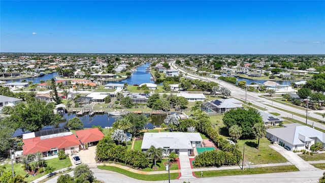 104 FREE COURT SE, Port Charlotte, FL 33952