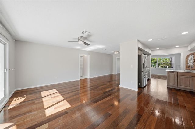 104 FREE COURT SE, Port Charlotte, FL 33952