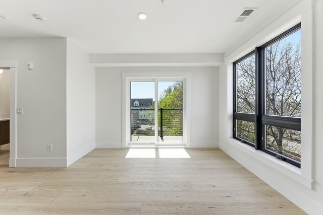 17 Holmes Street PH1, Quincy, MA 02171