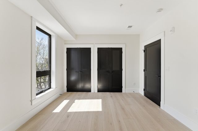 17 Holmes Street PH1, Quincy, MA 02171