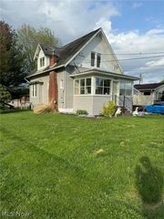 707 47th Street, Vienna, WV 26105