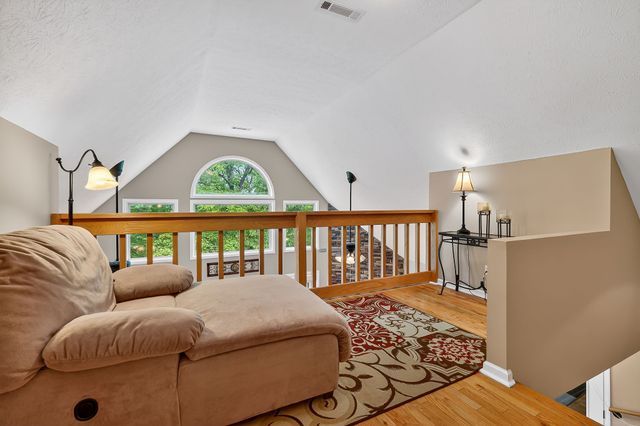 281 November Dr, Smithville, TN 37166