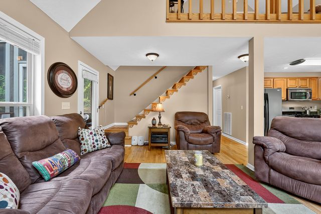 281 November Dr, Smithville, TN 37166