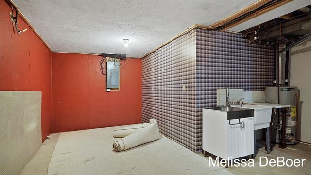 1507 Joseph Lane, Hudsonville, MI 49426