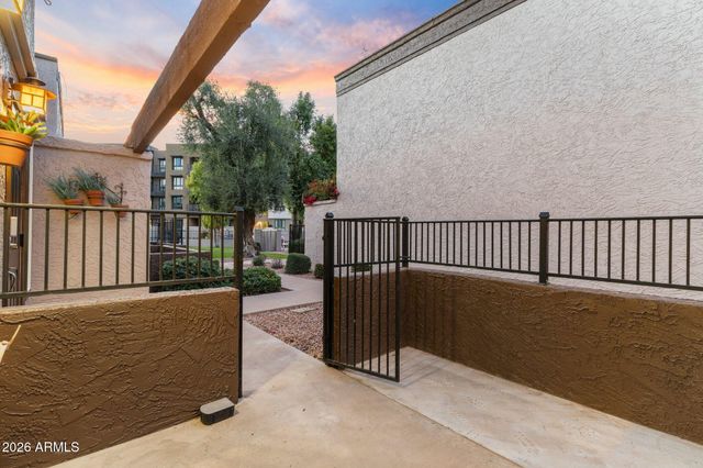 4601 N 73RD Street 7, Scottsdale, AZ 85251