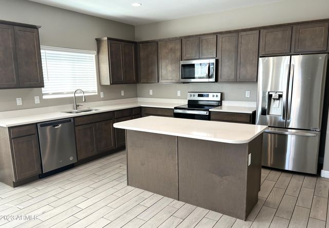 8213 S 45th Avenue, Laveen, AZ 85339