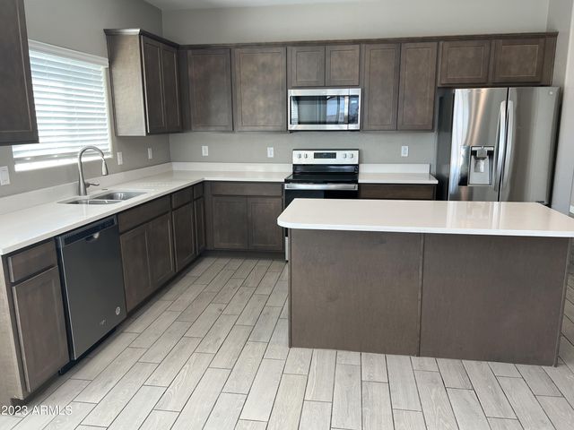 8213 S 45th Avenue, Laveen, AZ 85339