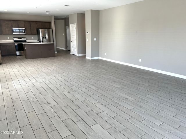 8213 S 45th Avenue, Laveen, AZ 85339