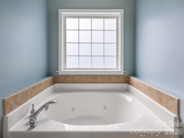 25 Driftstone Circle, Arden, NC 28704
