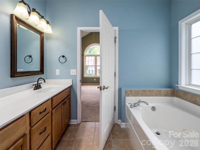 25 Driftstone Circle, Arden, NC 28704