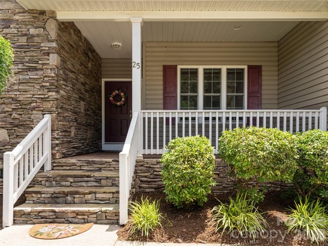 25 Driftstone Circle, Arden, NC 28704