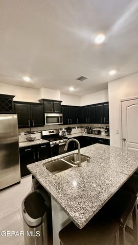 3921 DESERT NOMAD Drive, El Paso, TX 79938