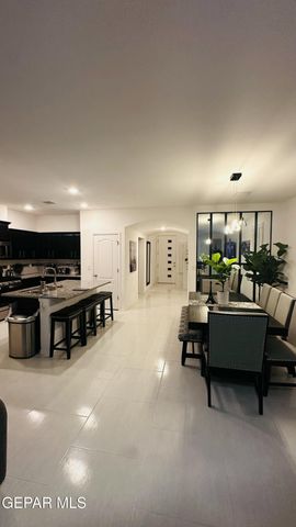 3921 DESERT NOMAD Drive, El Paso, TX 79938