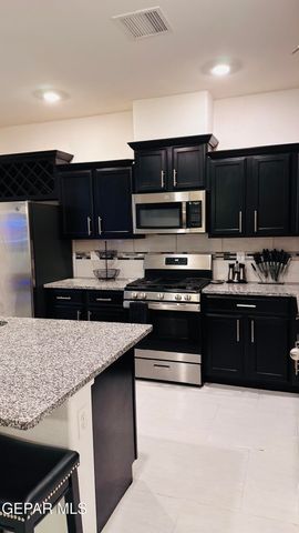 3921 DESERT NOMAD Drive, El Paso, TX 79938