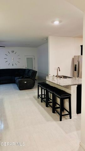 3921 DESERT NOMAD Drive, El Paso, TX 79938