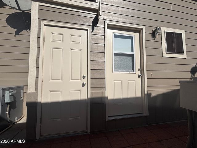 220 MOTHERLODE Drive, Apache Junction, AZ 85119