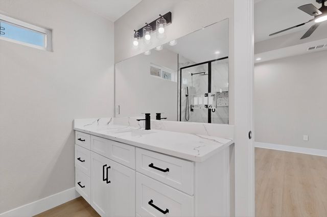 912 Netherland Drive, Seagoville, TX 75159