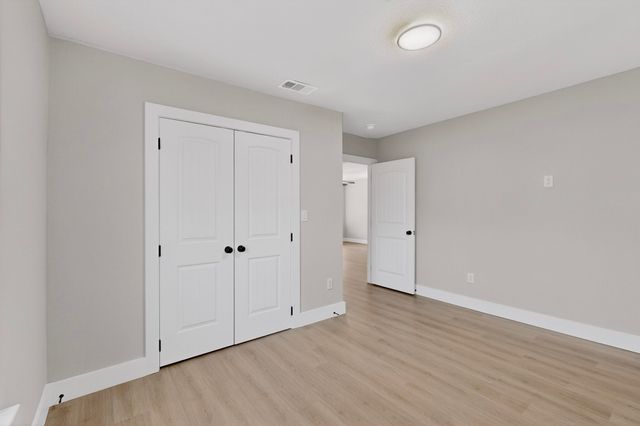 912 Netherland Drive, Seagoville, TX 75159