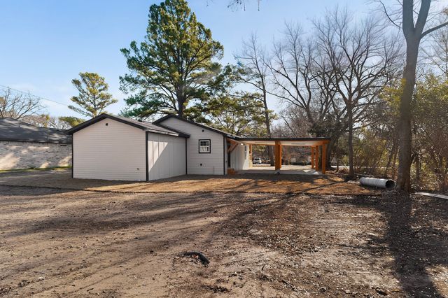 912 Netherland Drive, Seagoville, TX 75159