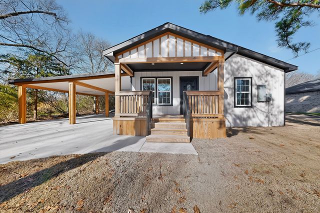 912 Netherland Drive, Seagoville, TX 75159