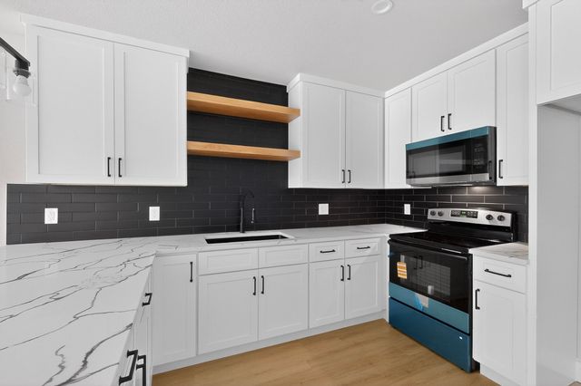 912 Netherland Drive, Seagoville, TX 75159