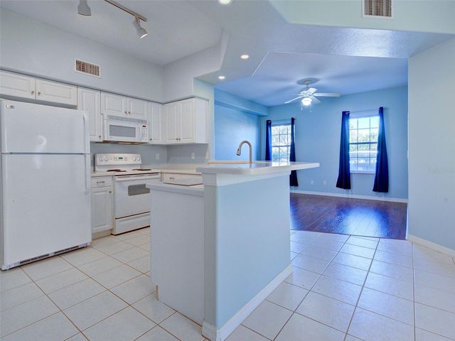 9102 L PAVIA BOULEVARD 9102, Venice, FL 34292