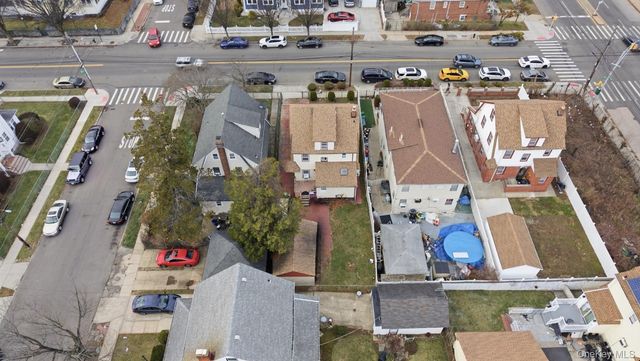 20532 104th Avenue, Saint Albans, NY 11412