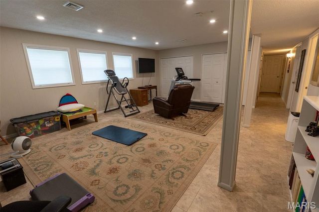 654 Holmes Lane, Rolla, MO 65401