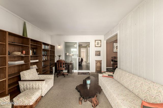 10426 W OCOTILLO Drive, Sun City, AZ 85373