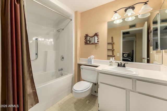 10426 W OCOTILLO Drive, Sun City, AZ 85373