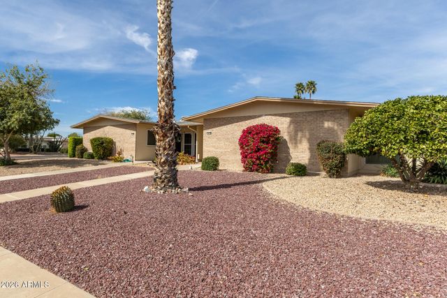 10426 W OCOTILLO Drive, Sun City, AZ 85373