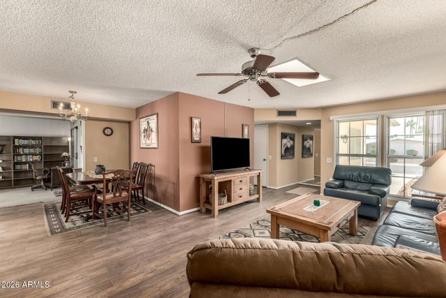 10426 W OCOTILLO Drive, Sun City, AZ 85373