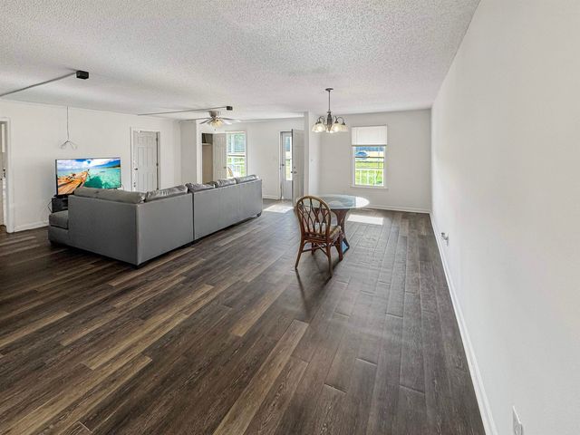 5082 Highway 319 E, Conway, SC 29526