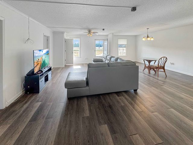 5082 Highway 319 E, Conway, SC 29526