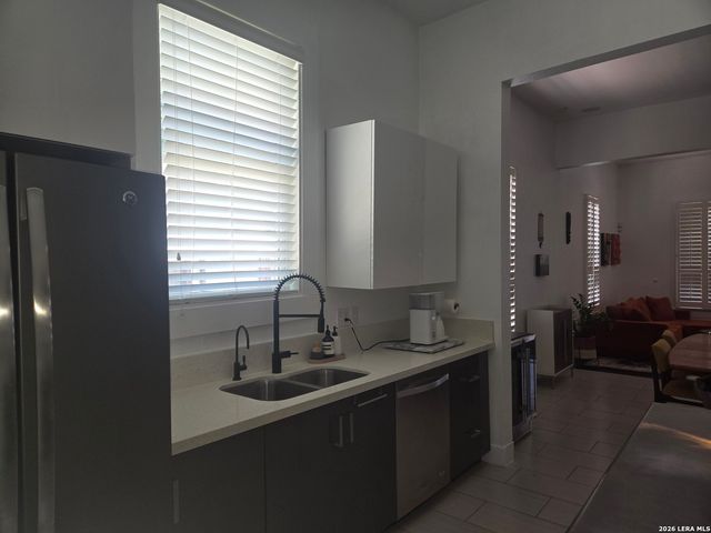 1118 NOLAN ST, San Antonio, TX 78202