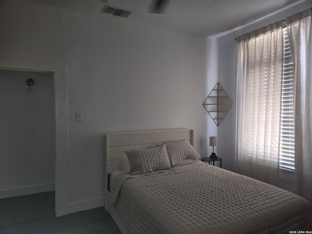 1118 NOLAN ST, San Antonio, TX 78202