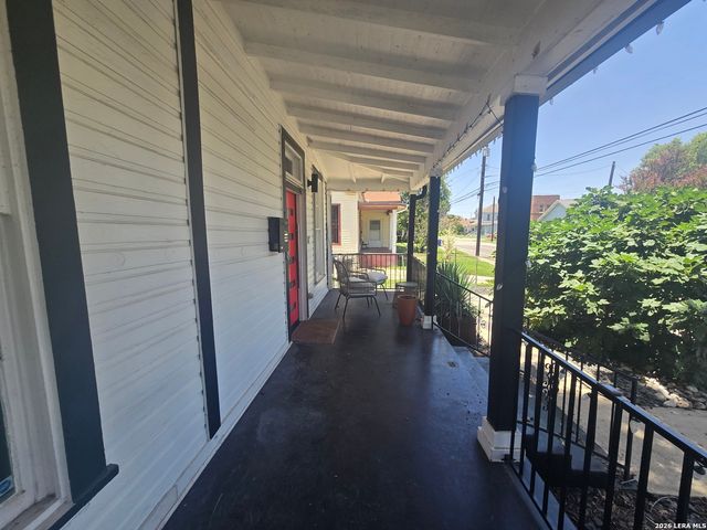 1118 NOLAN ST, San Antonio, TX 78202