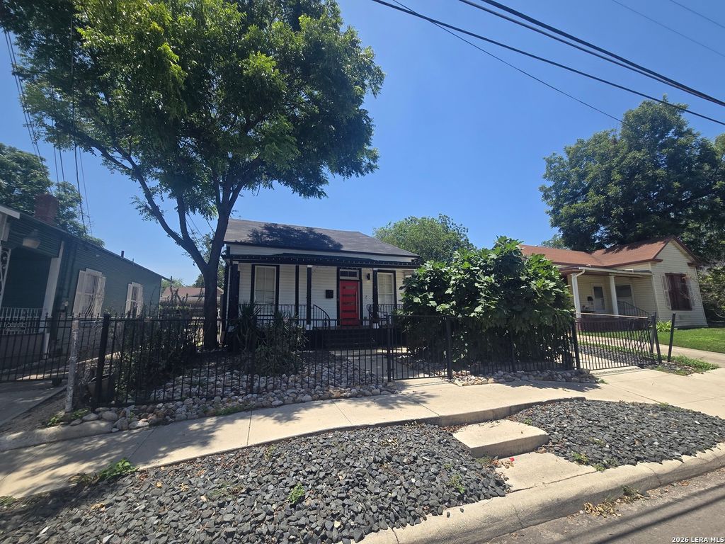 1118 NOLAN ST, San Antonio, TX 78202